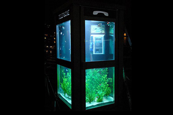 aquarium_phone_booth aquarium_phone_booth