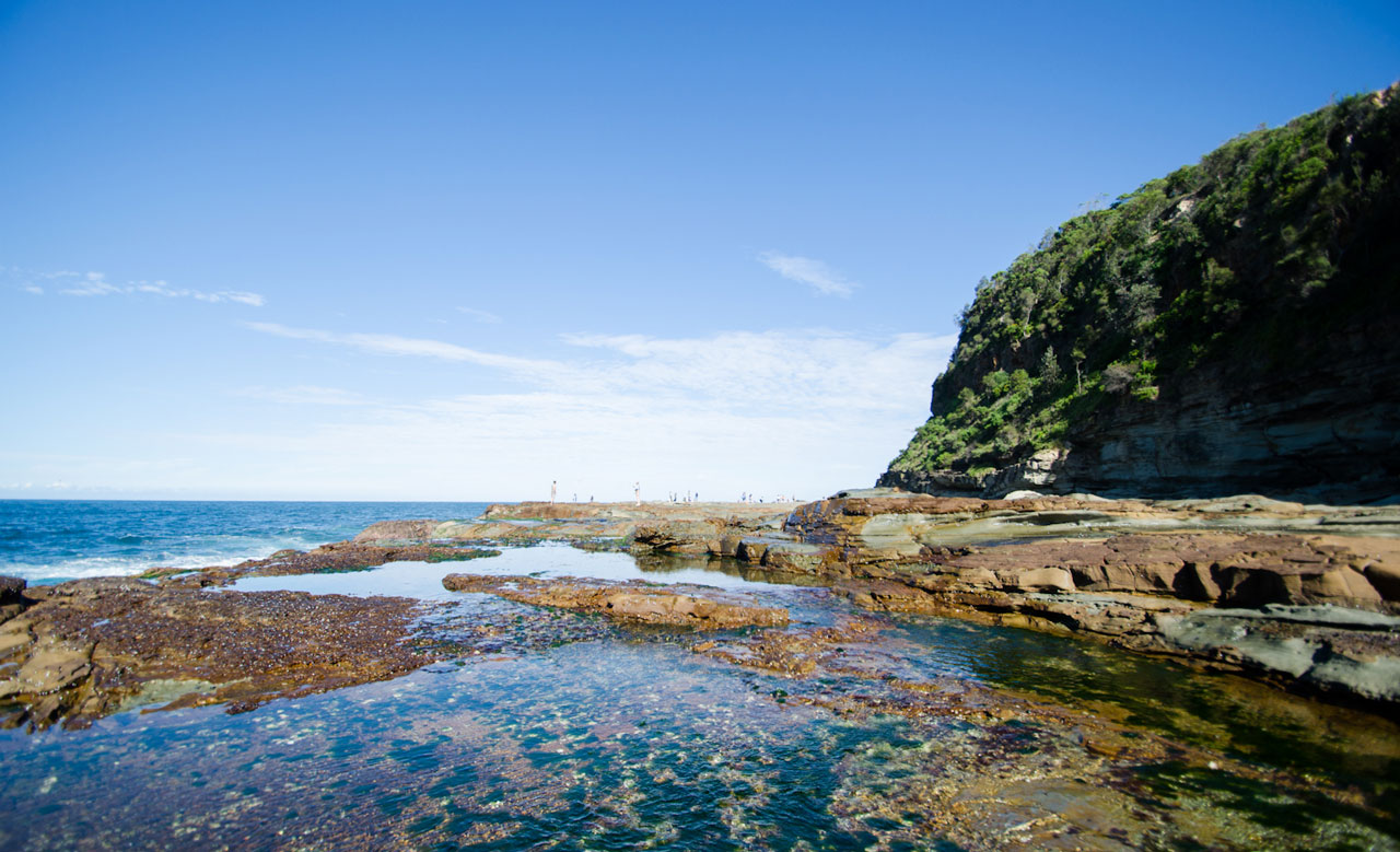 avoca-beach-rocks