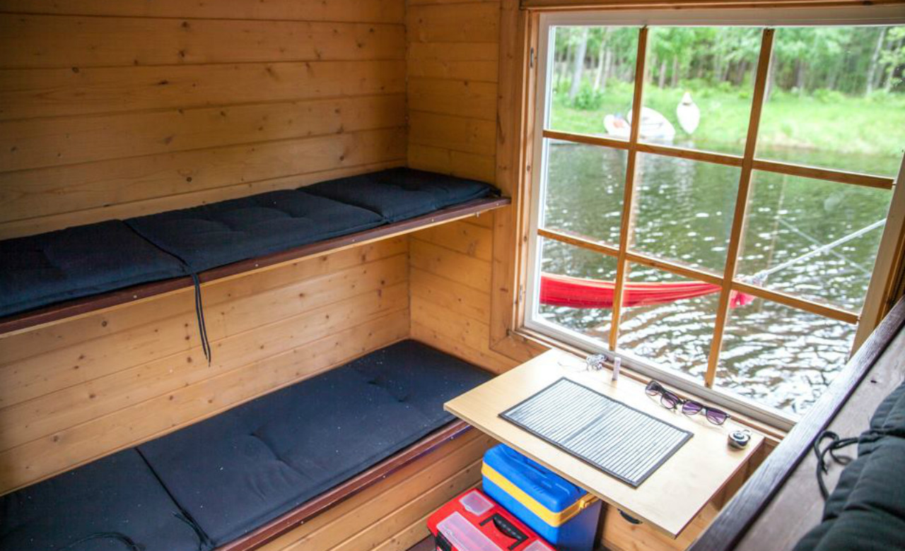 saunalautta-sauna-floating-finland-interior